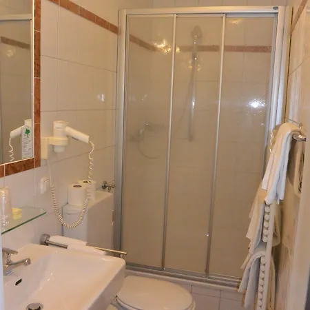 Adlerhof Bed & Breakfast Salzburg