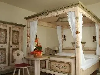 Frühstückspension Adlerhof Salzburg
