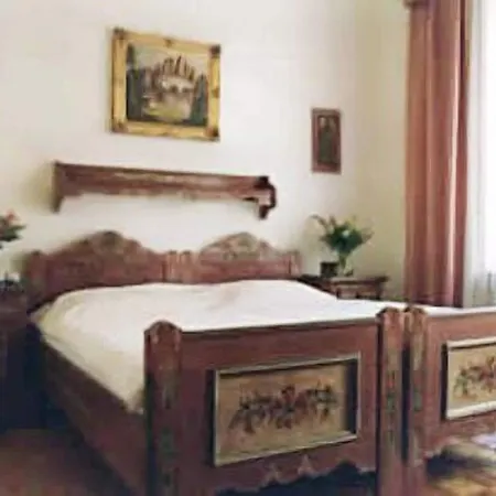 Bed and breakfast Adlerhof 2*