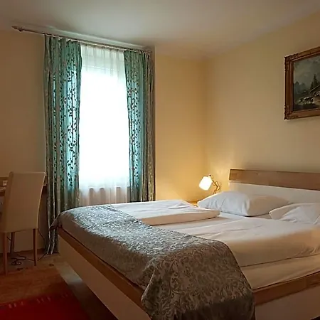 Adlerhof