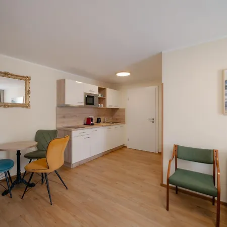 Bed & Breakfast Adlerhof Solnohrad