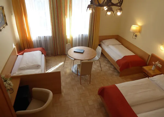 Bed & Breakfast Adlerhof 2*