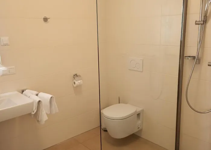 Adlerhof Oda ve Kahvaltı