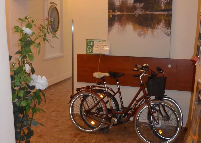 Oda ve Kahvaltı Adlerhof 2*