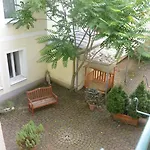 Adlerhof 2*